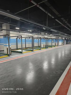 2000kg 4 Post Lift Motor PLC Kontrolü Motorlu Araç Asansörleri
