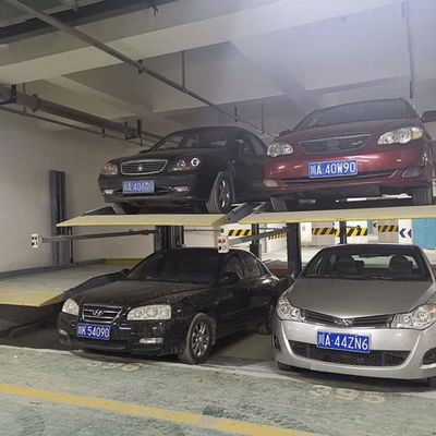 Dakikada maksimum 4 inç hız ve maksimum 2 basınç kapasitesine sahip, yüksek kapasiteli tek fazlı dört sütunlu motorlu lift